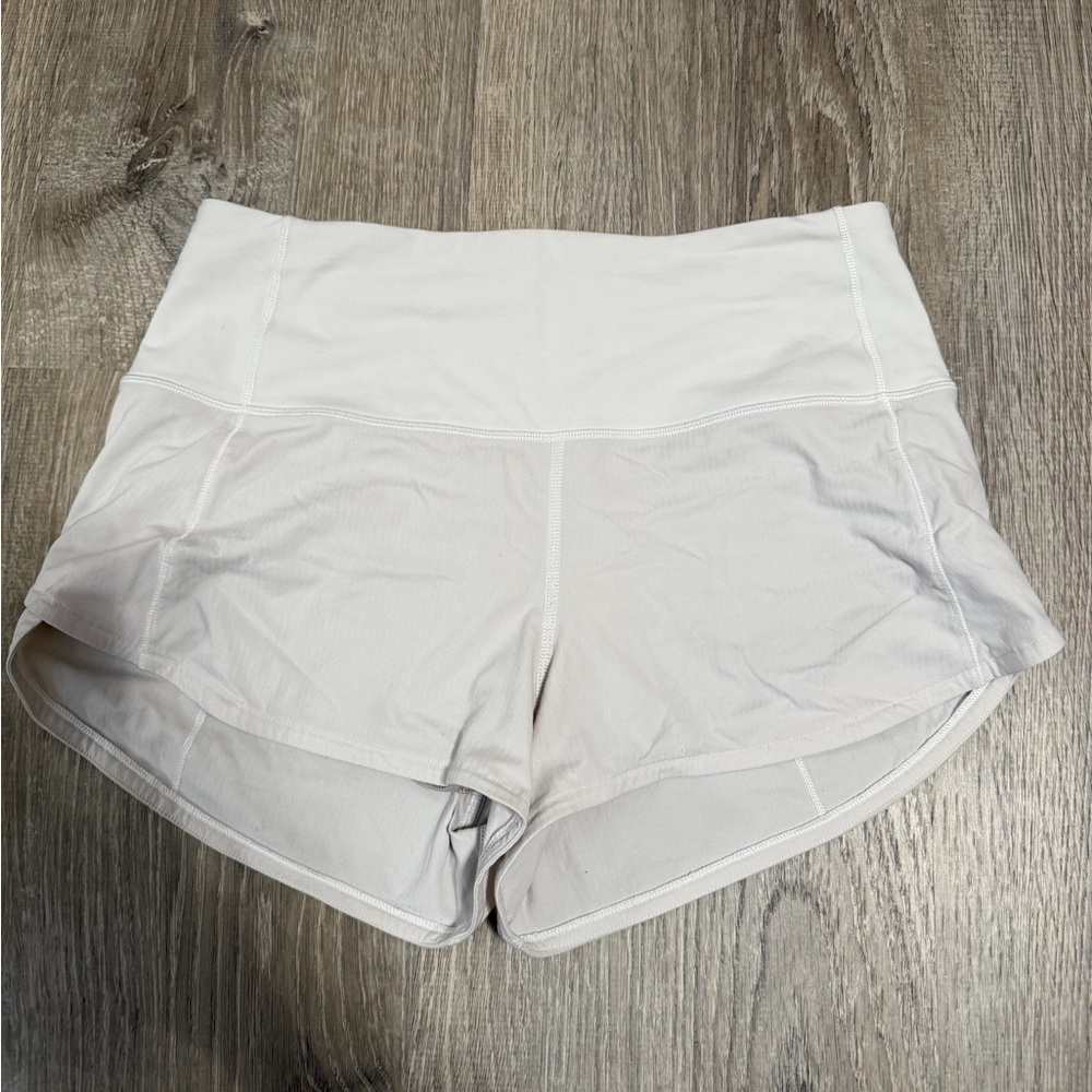Lululemon Speed Up High Rise Lined shorts 2.5” Size 4
